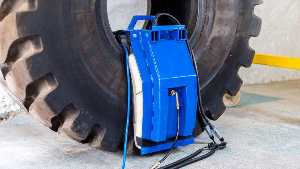 Monaflex OTR Tyre Repair System for Sidewall Repairs